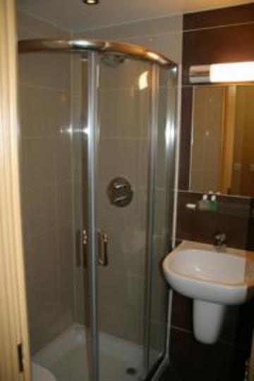 Grand Concerto Hotel London Exterior photo